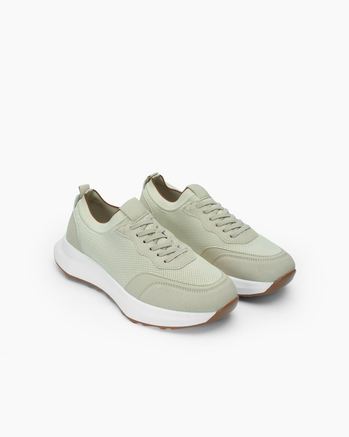 Men Joggers & Shoes